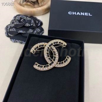 Chanel Brooch 240